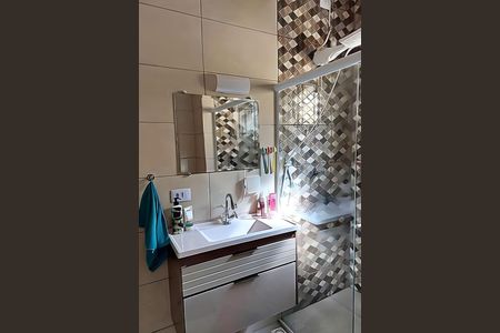 Casa à venda com 167m², 2 quartos e 3 vagas