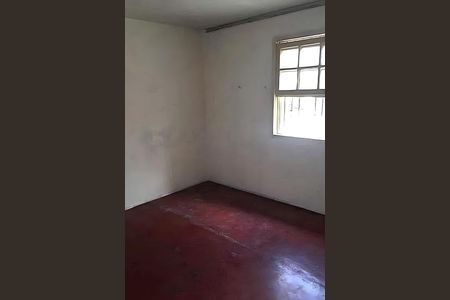 Casa à venda com 167m², 2 quartos e 3 vagas