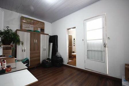 Casa à venda com 82m², 2 quartos e 1 vaga