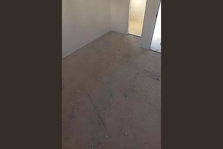 Casa à venda com 75m², 2 quartos e 1 vaga