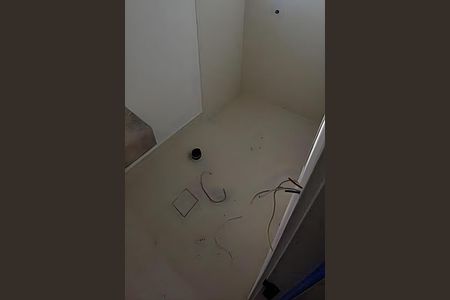 Casa à venda com 75m², 2 quartos e 1 vaga