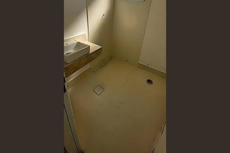 Casa à venda com 75m², 2 quartos e 1 vaga