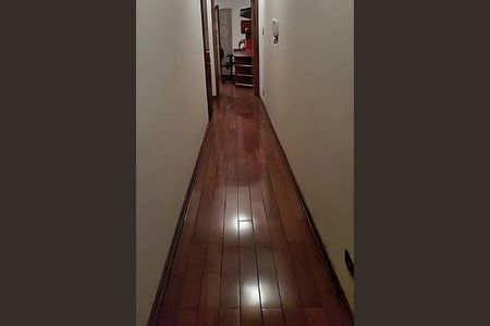 Casa à venda com 337m², 3 quartos e 2 vagas