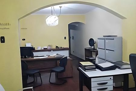 Casa à venda com 337m², 3 quartos e 2 vagas