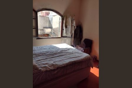 Casa à venda com 130m², 2 quartos e 1 vaga