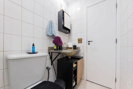 Apartamento à venda com 70m², 2 quartos e 1 vagaBanheiro da Suíte