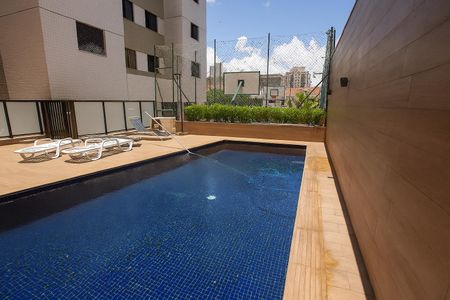 Apartamento à venda com 70m², 2 quartos e 1 vagaÁrea comum - Piscina
