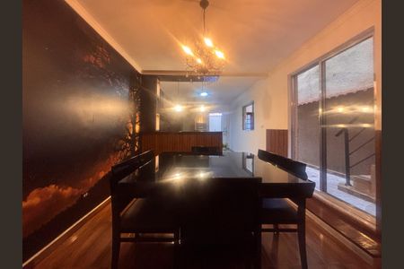 Casa à venda com 350m², 5 quartos e 2 vagas