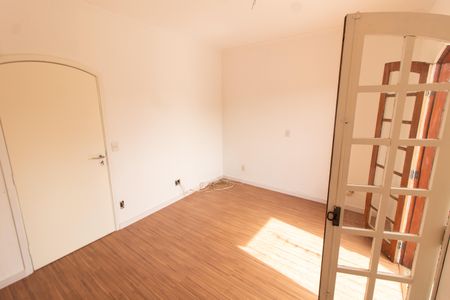 Apartamento à venda com 200m², 3 quartos e 2 vagas Apartamento à venda com 200m², 3 quartos e 2 vagasQuarto 2
