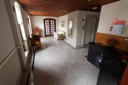Apartamento à venda com 200m², 3 quartos e 2 vagas Apartamento à venda com 200m², 3 quartos e 2 vagasÁrea Comum