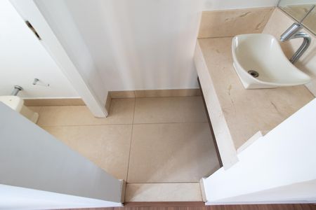 Apartamento à venda com 200m², 3 quartos e 2 vagas Apartamento à venda com 200m², 3 quartos e 2 vagasLavabo