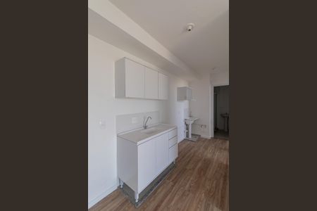 Apartamento à venda com 36m², 2 quartos e 1 vaga Apartamento à venda com 36m², 2 quartos e 1 vagaCozinha e Área de Serviço