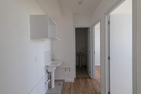 Apartamento à venda com 36m², 2 quartos e 1 vaga Apartamento à venda com 36m², 2 quartos e 1 vagaCozinha e Área de Serviço