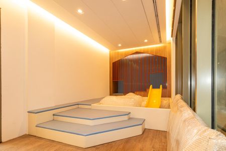 Apartamento à venda com 355m², 4 quartos e 4 vagas Apartamento à venda com 355m², 4 quartos e 4 vagasÁrea comum - Brinquedoteca