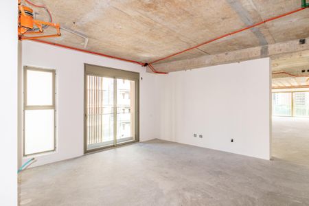 Apartamento à venda com 355m², 4 quartos e 4 vagas Apartamento à venda com 355m², 4 quartos e 4 vagasSala 2