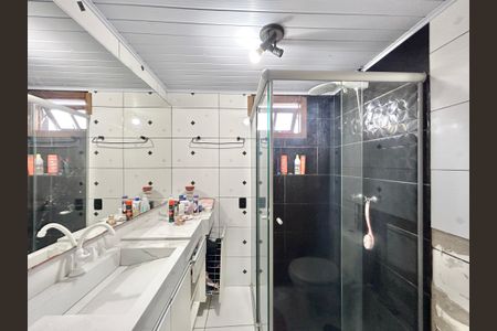 Casa à venda com 83m², 3 quartos e 1 vaga Casa à venda com 83m², 3 quartos e 1 vagaBanheiro