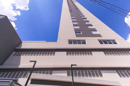 Apartamento à venda com 52m², 2 quartos e 1 vaga Apartamento à venda com 52m², 2 quartos e 1 vagaFachada