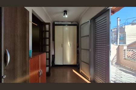 Casa à venda com 221m², 3 quartos e 2 vagas Casa à venda com 221m², 3 quartos e 2 vagasSuite