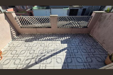 Casa à venda com 221m², 3 quartos e 2 vagas Casa à venda com 221m², 3 quartos e 2 vagasVaranda/Suite