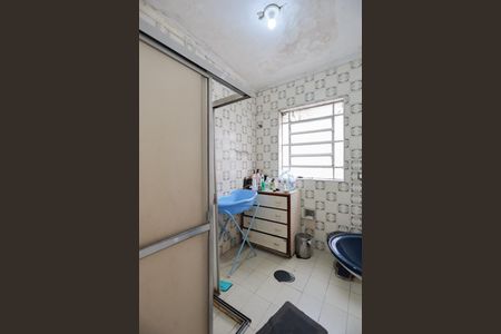 Casa à venda com 120m², 3 quartos e sem vagaBanheiro