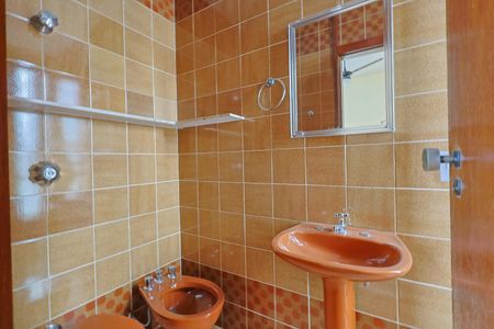 Apartamento à venda com 140m², 3 quartos e 2 vagasBanheiro da Suíte 3