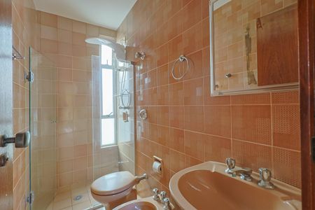 Apartamento à venda com 140m², 3 quartos e 2 vagasBanheiro