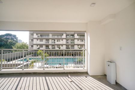 Apartamento à venda com 99m², 3 quartos e 2 vagas Apartamento à venda com 99m², 3 quartos e 2 vagasVista do quarto 01