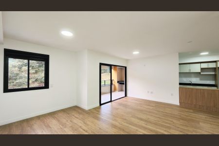 Apartamento à venda com 112m², 2 quartos e 2 vagas Apartamento à venda com 112m², 2 quartos e 2 vagasSala