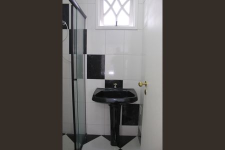 Casa à venda com 306m², 5 quartos e 3 vagasBanheiro da Suite 4