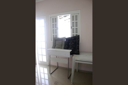 Casa à venda com 306m², 5 quartos e 3 vagasSuíte 1