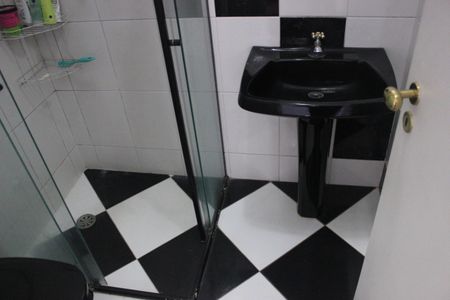 Casa à venda com 306m², 5 quartos e 3 vagasBanheiro da Suite 4