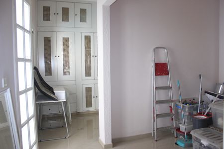 Casa à venda com 306m², 5 quartos e 3 vagasSuíte 1