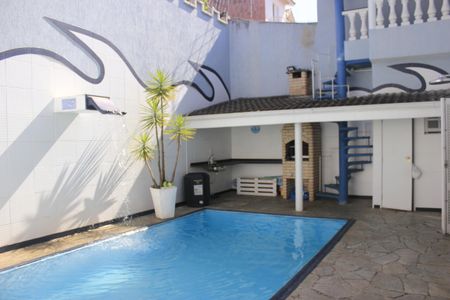 Casa à venda com 306m², 5 quartos e 3 vagasEspaço Gourmet com Piscina