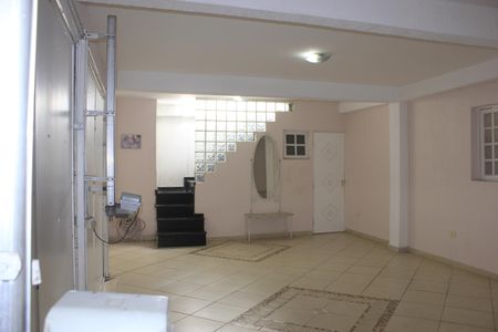 Casa à venda com 306m², 5 quartos e 3 vagasGaragem