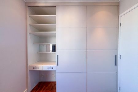 Apartamento à venda com 88m², 2 quartos e 2 vagas Apartamento à venda com 88m², 2 quartos e 2 vagasQuarto 1