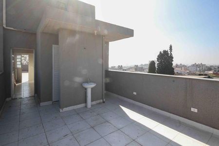 Apartamento à venda com 45m², 2 quartos e sem vaga Apartamento à venda com 45m², 2 quartos e sem vagaRooftop