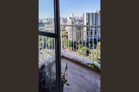 Apartamento à venda com 54m², 1 quarto e 1 vaga Apartamento à venda com 54m², 1 quarto e 1 vagaVaranda