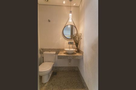 Apartamento à venda com 392m², 4 quartos e 5 vagas Apartamento à venda com 392m², 4 quartos e 5 vagasLavabo