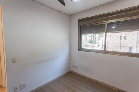 Apartamento à venda com 392m², 4 quartos e 5 vagas Apartamento à venda com 392m², 4 quartos e 5 vagasSuíte 3