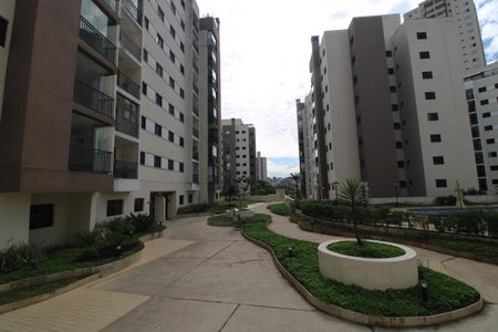 Apartamento para alugar com 180m², 3 quartos e 1 vagaFachada