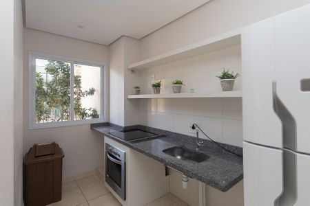 Apartamento para alugar com 53m², 2 quartos e 1 vagaÁrea comum - Salão de festas
