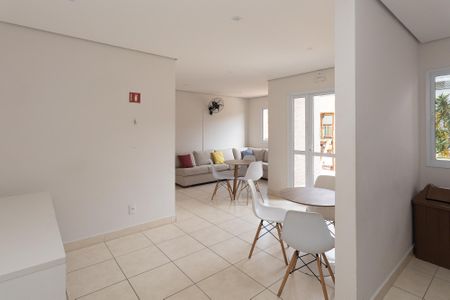 Apartamento para alugar com 53m², 2 quartos e 1 vagaÁrea comum - Salão de festas