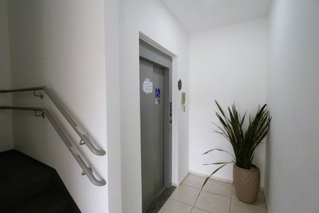 Apartamento à venda com 48m², 2 quartos e 1 vagaHall