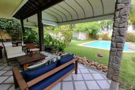Casa à venda com 600m², 4 quartos e 3 vagas