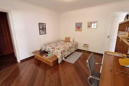Casa à venda com 600m², 4 quartos e 3 vagas