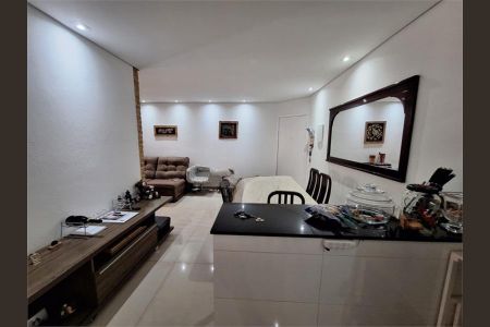 Apartamento à venda com 67m², 2 quartos e 1 vagaFoto 05