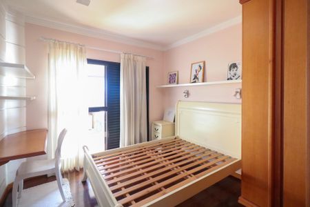 Apartamento à venda com 140m², 3 quartos e 1 vaga Apartamento à venda com 140m², 3 quartos e 1 vagaQuarto 1 - Piso Superior