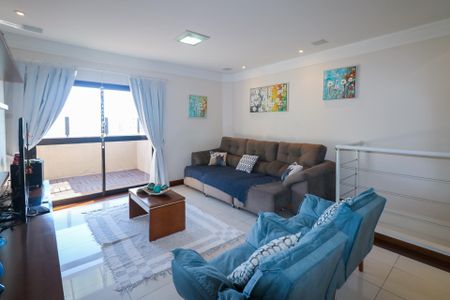 Apartamento à venda com 140m², 3 quartos e 1 vaga Apartamento à venda com 140m², 3 quartos e 1 vagaSala de TV - Piso Superior