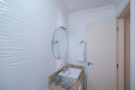 Apartamento à venda com 140m², 3 quartos e 1 vaga Apartamento à venda com 140m², 3 quartos e 1 vagaBanheiro da Suíte - Piso Inferior