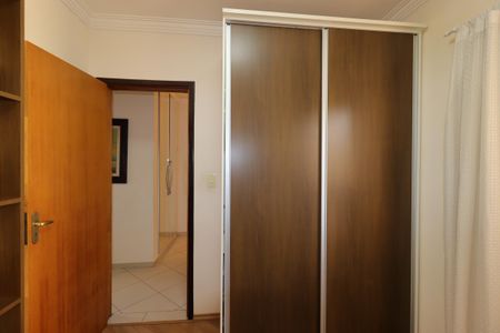 Apartamento para alugar com 120m², 3 quartos e 2 vagasQuarto 1